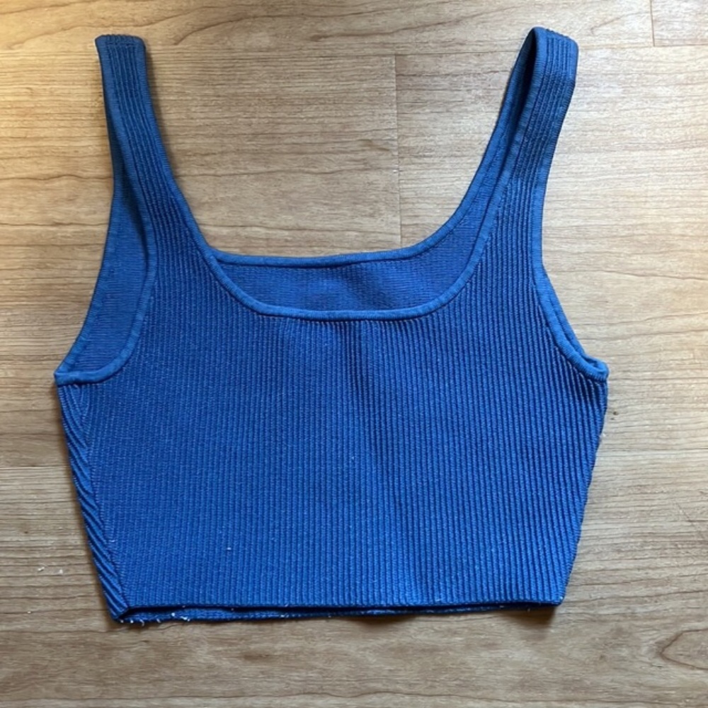 Babaton Ribbed Tank - Picture 2 of 3